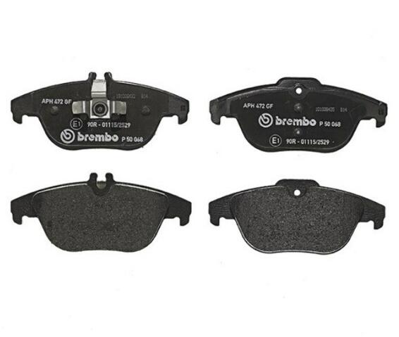 Mercedes Disc Brakes Kit -  Brembo Pads Rear (Low-Metallic) 0074208520 - Brembo P50068